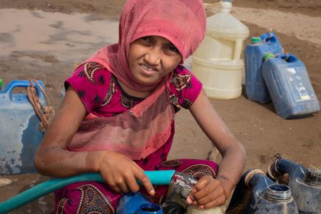 Rund zwei Millionen Kinder im Jemen sind mangelernährt. Foto: Diakonie/Wolfgang Grassmann