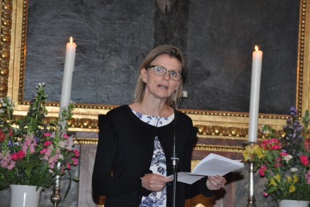 Die schwedische Botschafterin Helen Eduards in der Lutherischen Stadtkirche