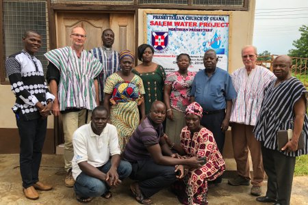 Team des Wasserprojektes in Yendi mit Rev. Dr. S Sule Saa und Dan Kolbilla