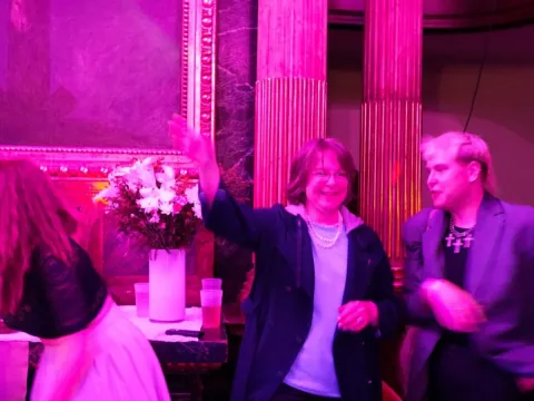 (c) Gratzer - Superintendentur Wien