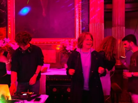 (c) Gratzer - Superintendentur Wien