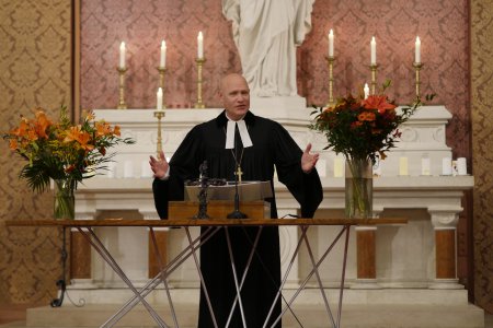 Superintendent Matthias Geist fordert den Karfreitag als Feiertag für alle in Österreich. (Archiv-Foto: M. Schomaker)