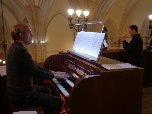 Jörg Espenkott an der Orgel, Wolfgang Mair an der Trompete. Foto: Evangelische Diözese A.B. Wien/Schomaker