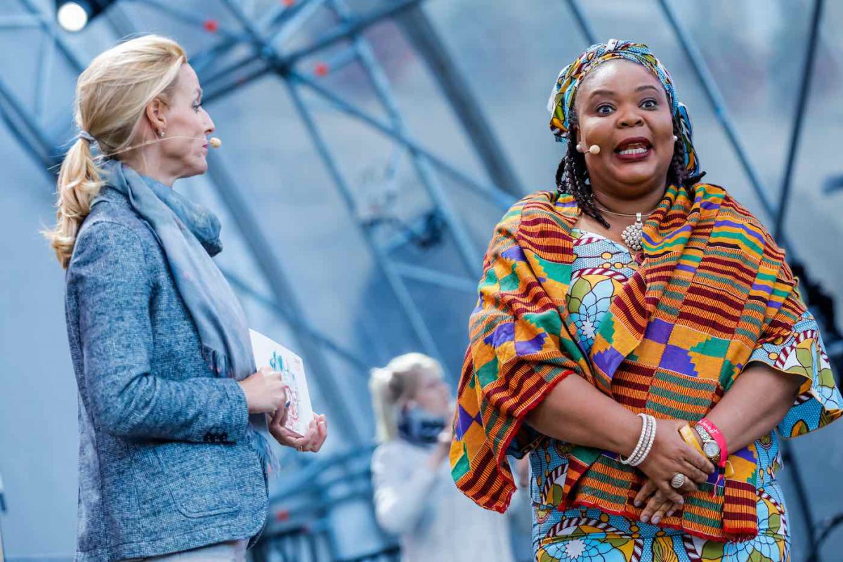Mit ihrer Friedensarbeit hat Leymah Gbowee wesentlich dazu beigetragen, dass der blutige Bürgerkrieg in Liberia beendet wurde. Foto: epd/C. Husar Mit ihrer Friedensarbeit hat Leymah Gbowee wesentlich dazu beigetragen, dass der blutige Bürgerkrieg in Liberia beendet wurde. Foto: epd/C. Husar