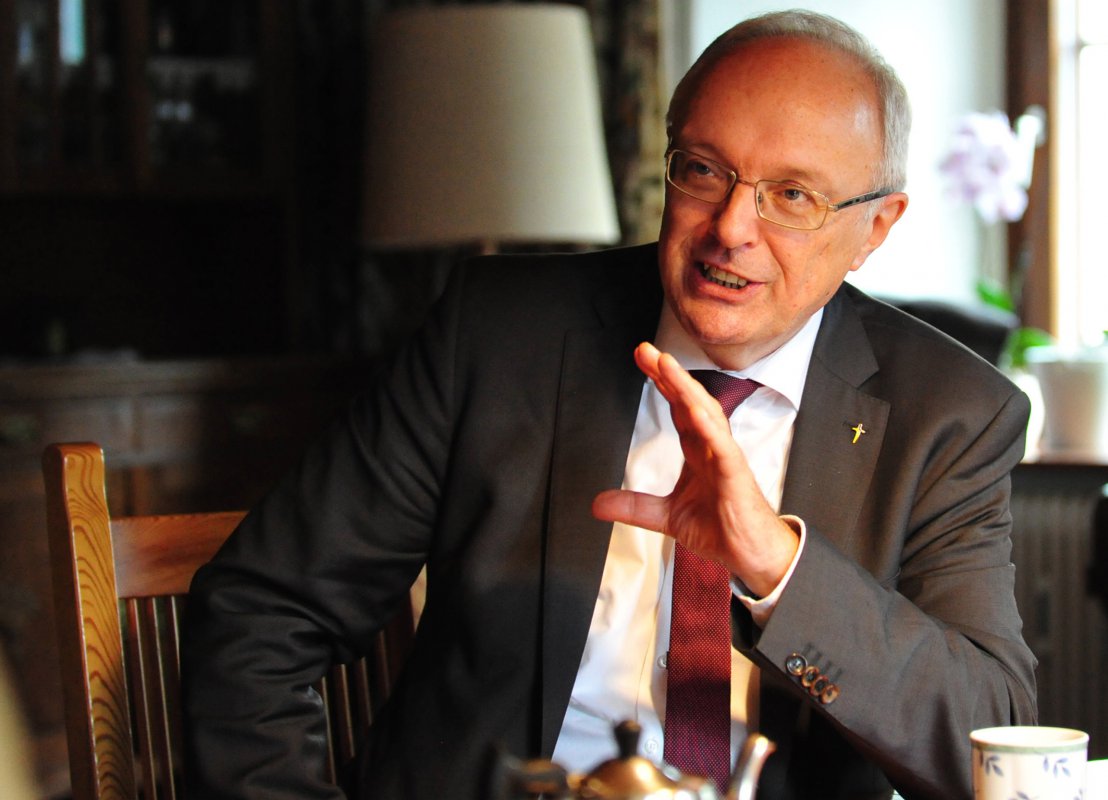 „Es ist jetzt schon klar, dass wir keinen Konsens finden werden. Die Frage ist, wie wir mit dem Dissens umgehen." Bischof Michael Bünker zur Diskussion um die "Trauung für alle". Foto: epd/Uschmann „Es ist jetzt schon klar, dass wir keinen Konsens finden werden. Die Frage ist, wie wir mit dem Dissens umgehen." Bischof Michael Bünker zur Diskussion um die "Trauung für alle". Foto: epd/Uschmann