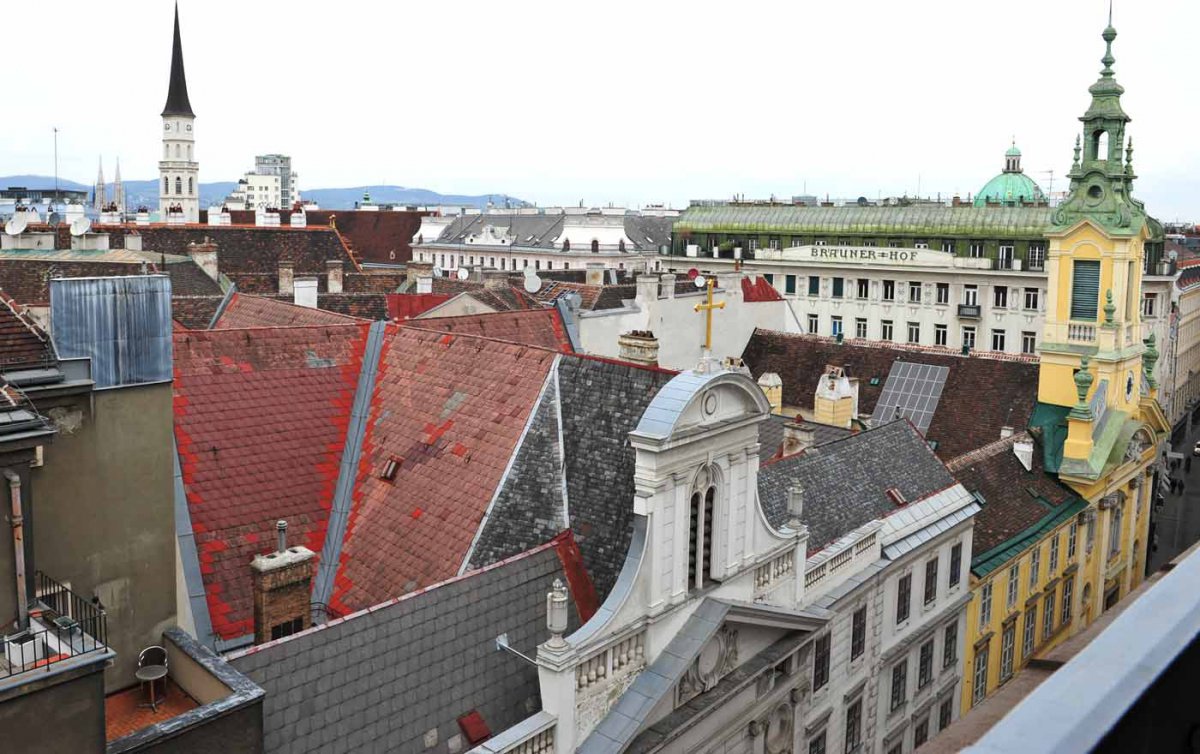 Eine neue Superintendentin oder einen neuen Superintendenten wählt die Evangelische Diözese A.B. Wien am 9. Juni. Im Bild: die evangelischen Kirchen in der Dorotheergasse im ersten Bezirk. Foto: epd/M. Uschmann Eine neue Superintendentin oder einen neuen Superintendenten wählt die Evangelische Diözese A.B. Wien am 9. Juni. Im Bild: die evangelischen Kirchen in der Dorotheergasse im ersten Bezirk. Foto: epd/M. Uschmann