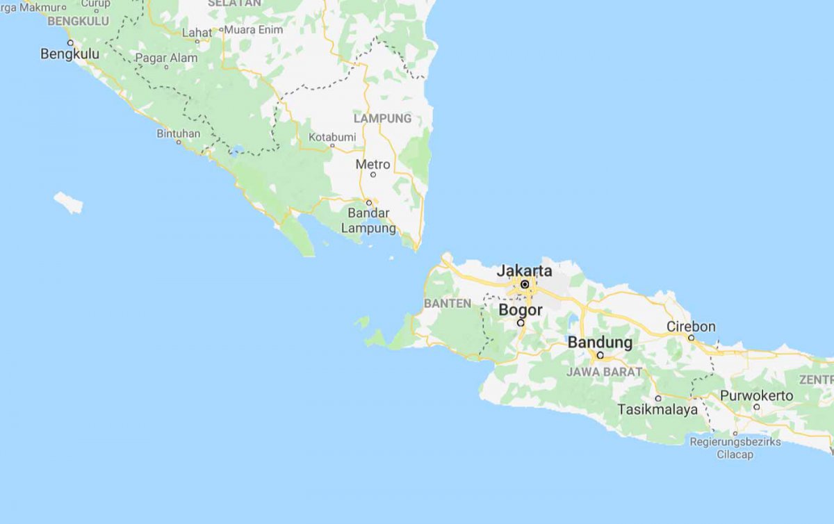 Besonders betroffen vom Tsunami sind die Küsten an der Meerenge zwischen den Inseln Sumatra und Java. Besonders betroffen vom Tsunami sind die Küsten an der Meerenge zwischen den Inseln Sumatra und Java.