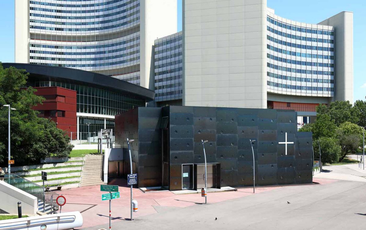 In der römisch-katholischen Donaucitykirche wird die Synode mit einem Gottesdienst eröffnet. Foto: wikimedia/bwag In der römisch-katholischen Donaucitykirche wird die Synode mit einem Gottesdienst eröffnet. Foto: wikimedia/bwag