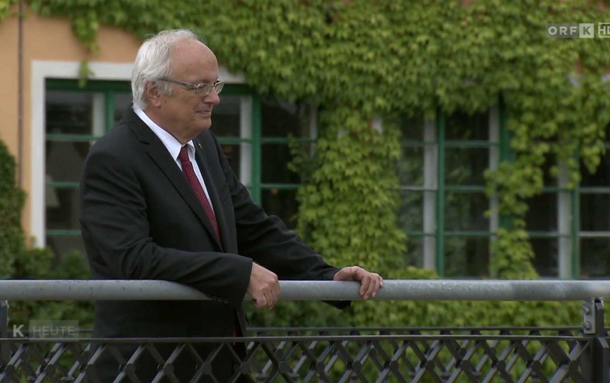 „Ich freue mich auf die Zukunft“, sagt Bünker im Gespräch mit Kärnten heute. Foto: ORF/Screenshot „Ich freue mich auf die Zukunft“, sagt Bünker im Gespräch mit Kärnten heute. Foto: ORF/Screenshot