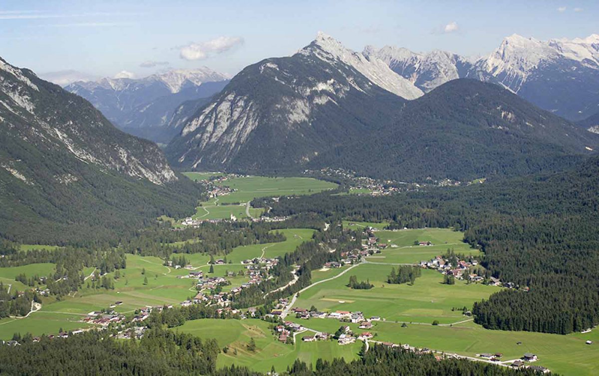 Vorträge, Workshops, Diskussion: Bei der PfarrerInnentagung in Leutasch dreht sich alles um Diakonie und Gemeinde. Foto: Olympiaregion Seefeld Vorträge, Workshops, Diskussion: Bei der PfarrerInnentagung in Leutasch dreht sich alles um Diakonie und Gemeinde. Foto: Olympiaregion Seefeld