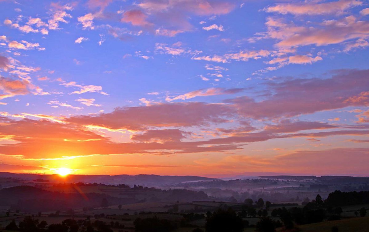 &quot;Wer einmal im Religionsunterricht gesessen ist, hat es wahrscheinlich gesungen – das Lied &#039;Danke für diesen guten Morgen, danke für jeden neuen Tag&#039;.&quot; Foto: pixnio