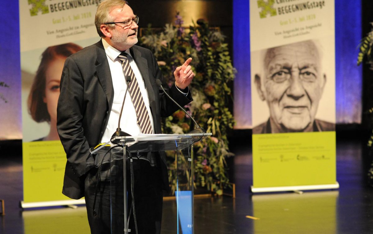 Politisches Engagement, diakonischer Einsatz, Dialog in der pluralen Gesellschaft: Der Zürcher Reformationsbotschafter Christoph Sigrist zog drei Konsequenzen aus der Zürcher Reformation um Ulrich Zwingli. Foto: epd/Uschmann