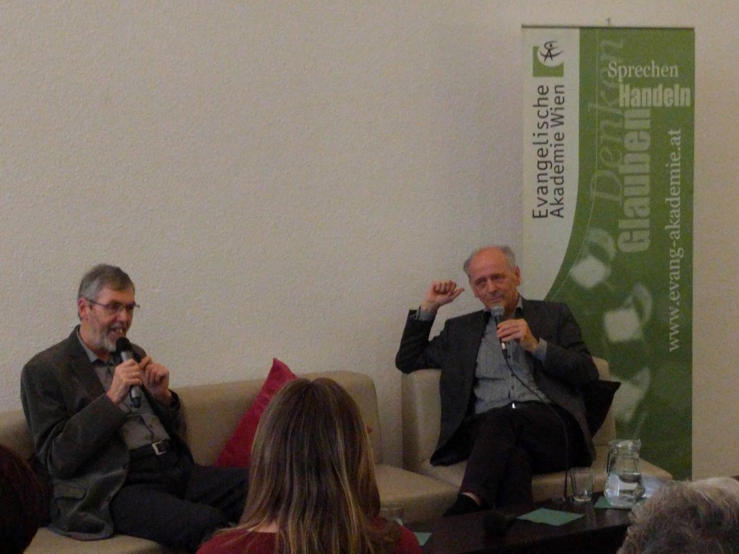 Hansjörg Lein und Martin Jäggle im Gespräch Hansjörg Lein und Martin Jäggle im Gespräch