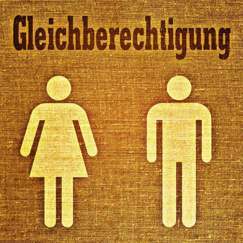 Bessere finanzielle Unterstützung für Alleinerziehende fordert die Evangelische Frauenarbeit. Foto: pixabay/27707
