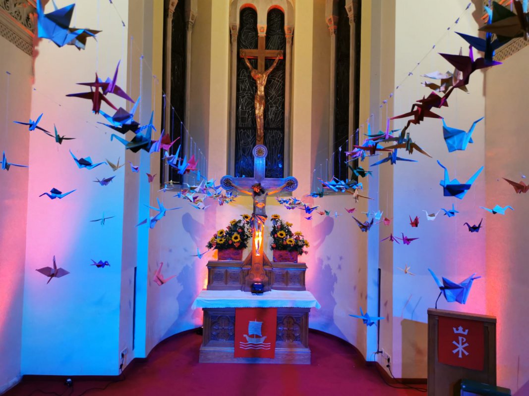 Wer hofft, dem wachsen Flügel Evangelische Kirche Wien